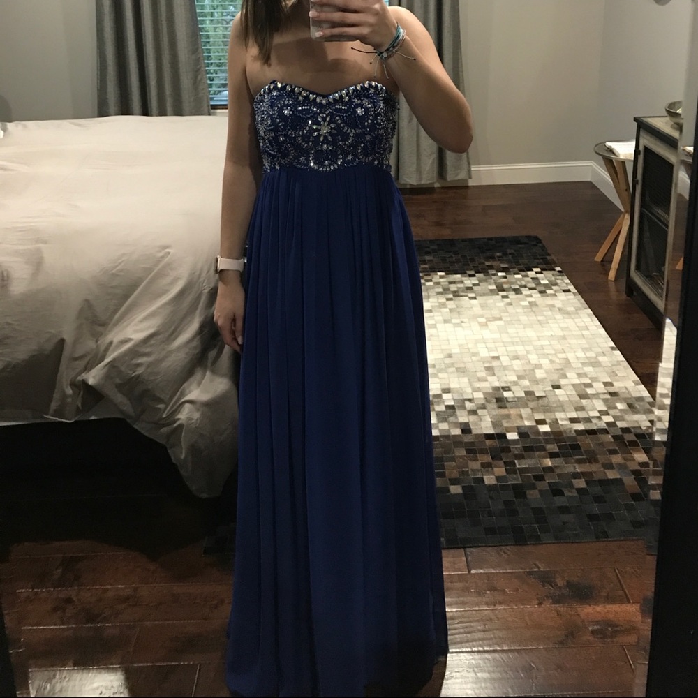 Beautiful blue sequence prom dress